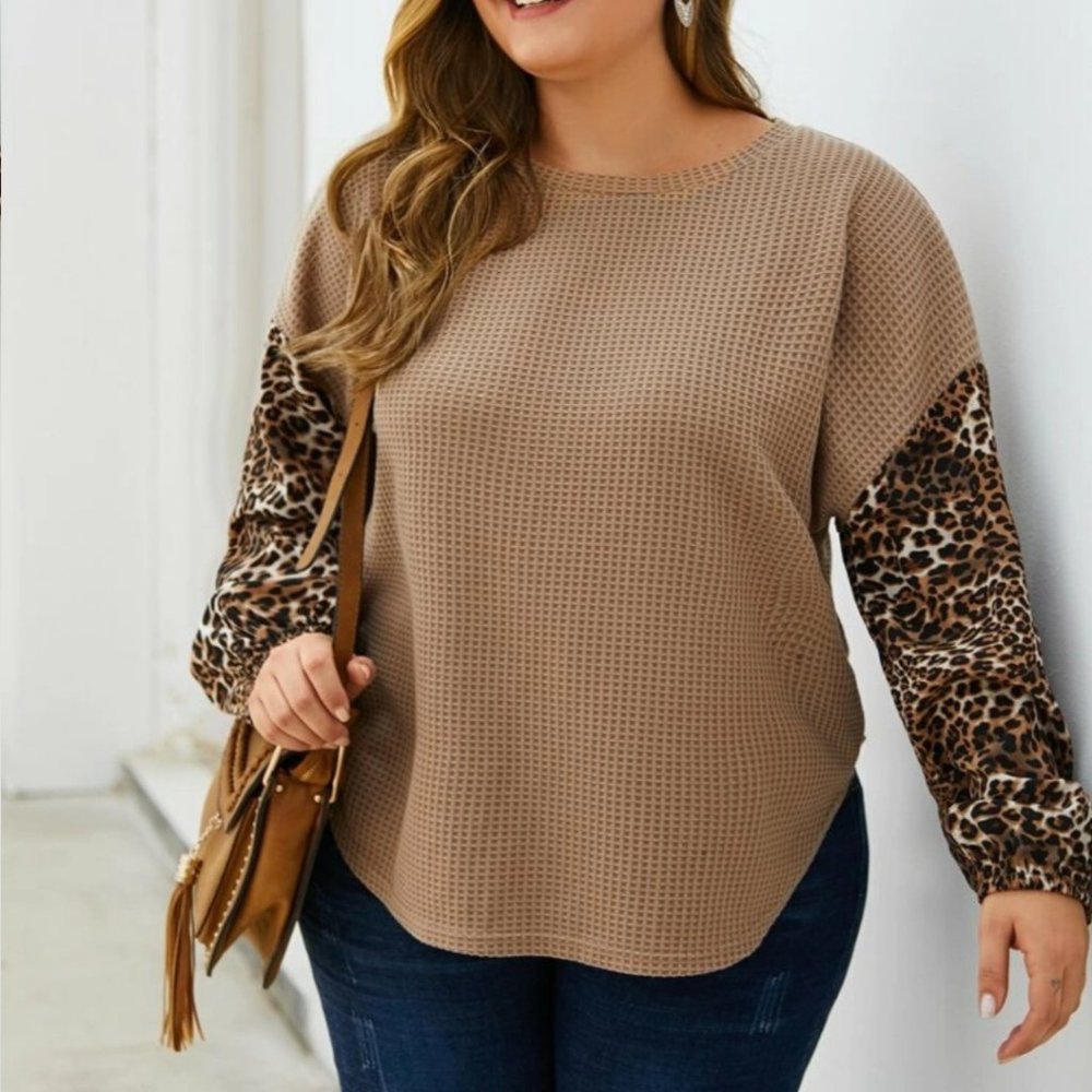 Kahki Leopard Long Sleeve Top